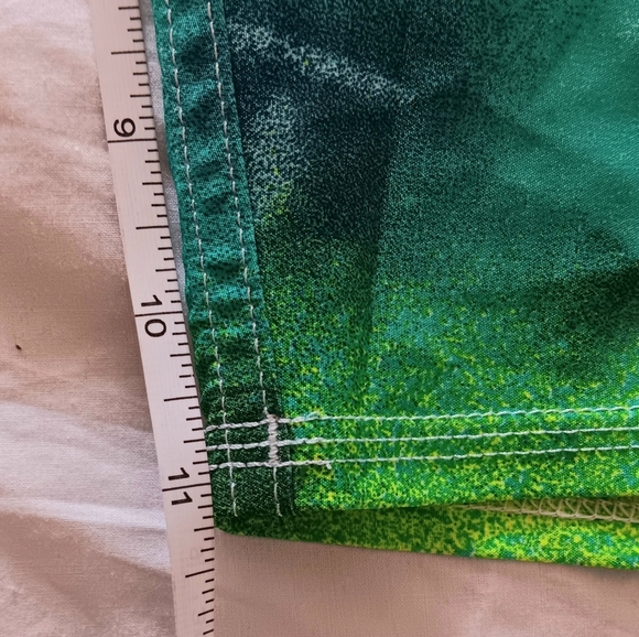 Quicksilver Board Shorts 34 Neon Pocket Surf Trunks Green Blue Beach Lake - Picture 3 of 11